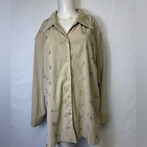VINTAGE MODERN WOMAN TAN BUTTON DOWN SHIRT SIZE 22/24 Long Sleeve Poly Blend